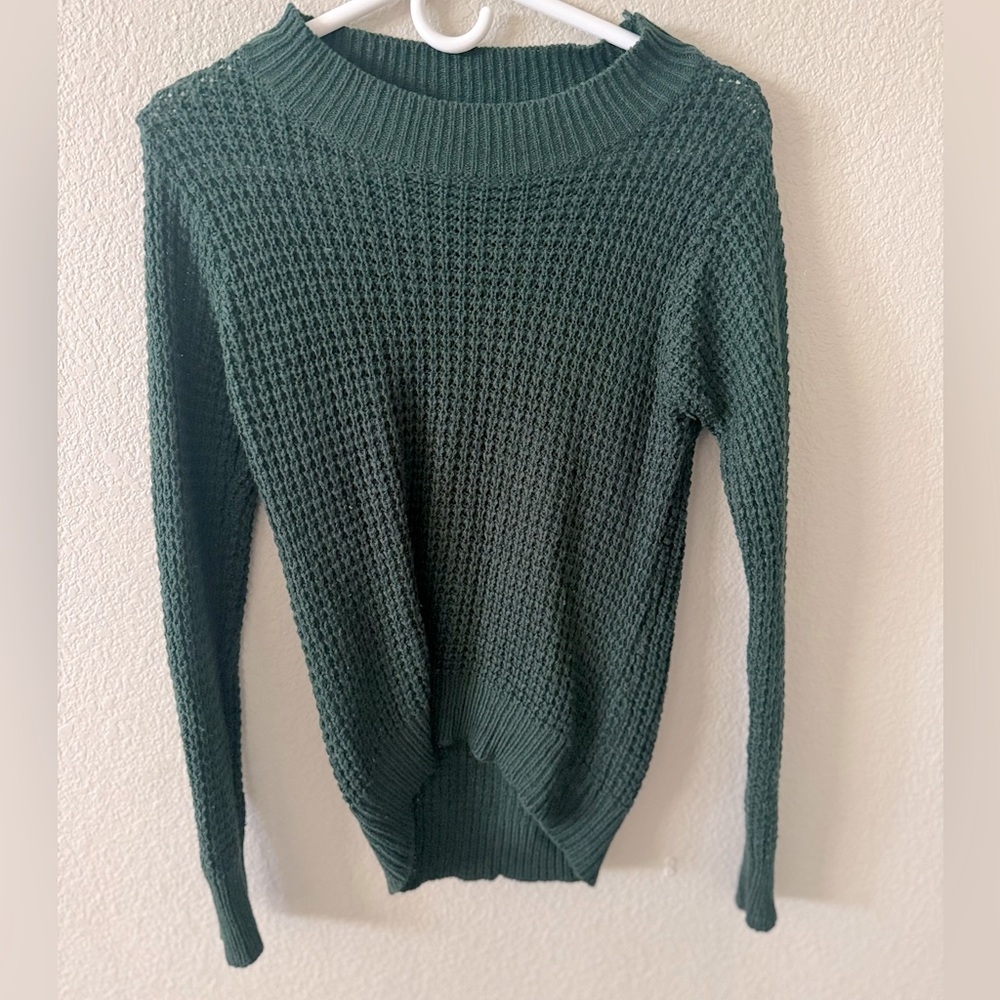 Woven Dark Green Long Sleeves